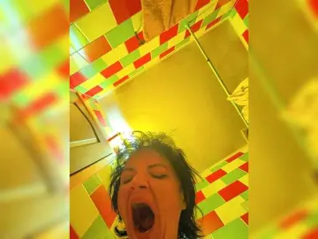 AfroditaButterfly  live sex cam