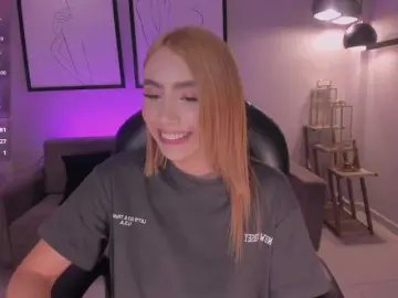 AlessiaMilano  live sex cam