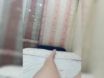 Angelia22  live sex cam