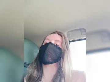 Angelia22  live sex cam