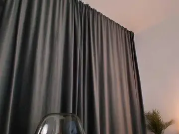 Ava-Monroee  live sex cam