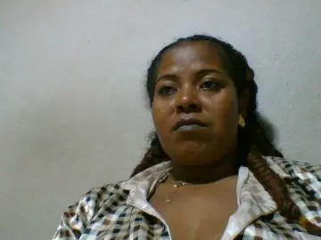 Barbie12  live sex cam