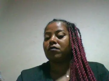 Barbie12  live sex cam