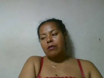 Barbie12  live sex cam