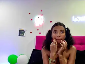 Ellie-Cute7  live sex cam