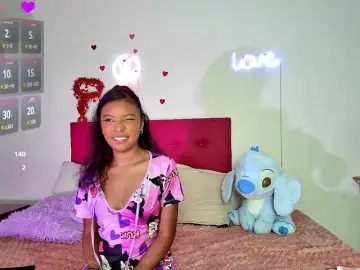 Ellie-Cute7  live sex cam