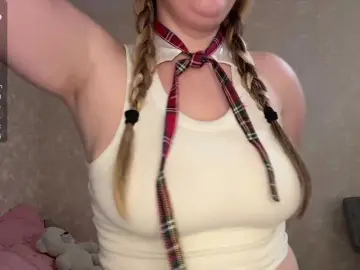 HilmaTrautmann  live sex cam