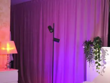 JessyKisss  live sex cam