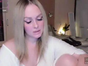 LibbyNora  live sex cam