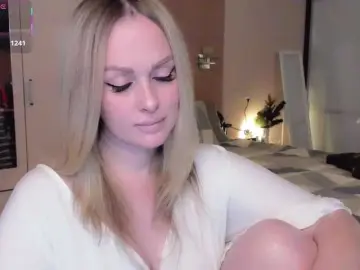 LibbyNora  live sex cam