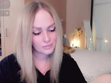 LibbyNora  live sex cam
