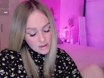 LibbyNora  live sex cam