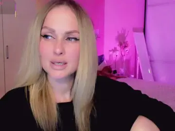LibbyNora  live sex cam