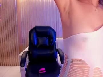 TaraLawrence  live sex cam