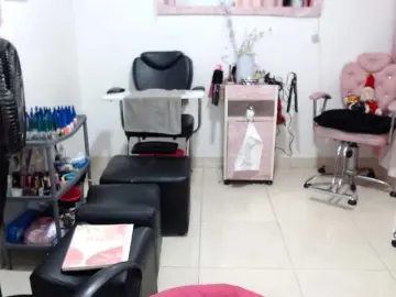 Titsbiglovers  live sex cam