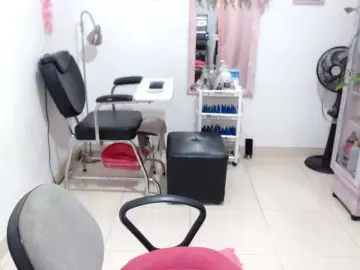 Titsbiglovers  live sex cam