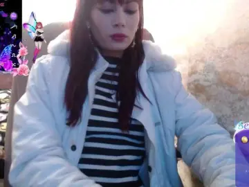 -yuyi  live sex cam