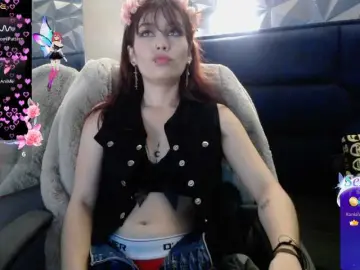 -yuyi  live sex cam