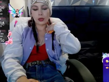 -yuyi  live sex cam