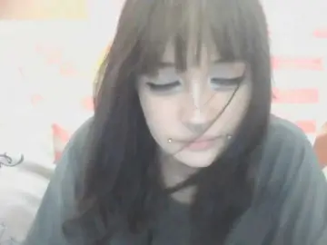 AldaLalonde  live sex cam