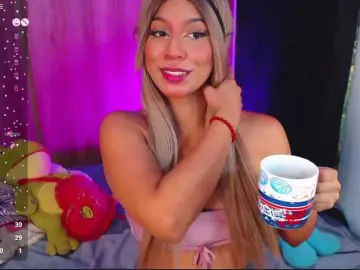 AnnieBlu3  live sex cam