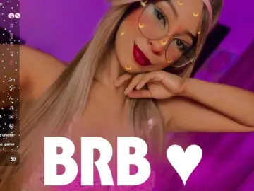 AnnieBlu3  live sex cam