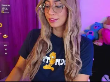 AnnieBlu3  live sex cam