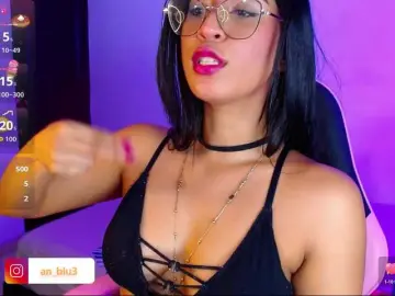 AnnieBlu3  live sex cam