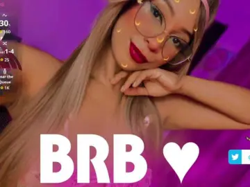 AnnieBlu3  live sex cam