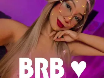 AnnieBlu3  live sex cam