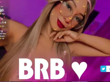 AnnieBlu3  live sex cam