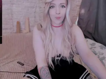 GeraBrown  live sex cam