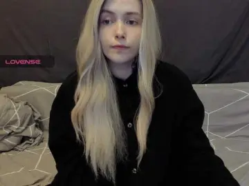 GeraBrown  live sex cam
