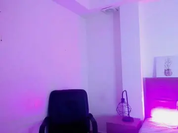 Miia-Colliins--  live sex cam