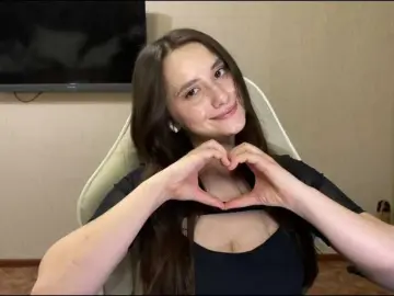 MilanaShalf  live sex cam