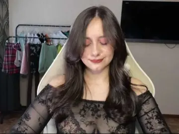 MilanaShalf  live sex cam