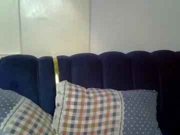PrettyNoirr  live sex cam