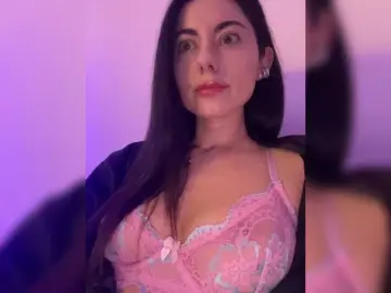 Annasexyyy  live sex cam