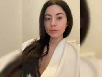 Annasexyyy  live sex cam
