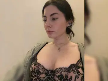 Annasexyyy  live sex cam