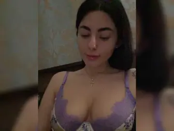Annasexyyy  live sex cam