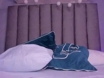 Cataleya69p  live sex cam