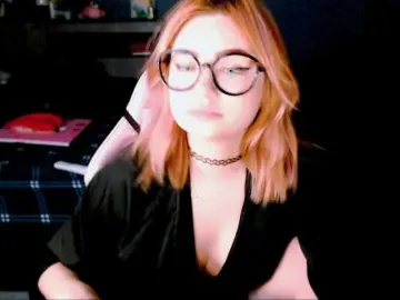 Mymoonstar  live sex cam