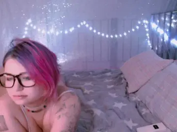 Mymoonstar  live sex cam