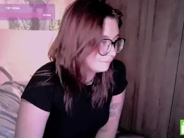 Mymoonstar  live sex cam