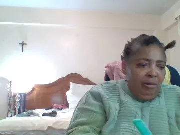 Pussylips53  live sex cam