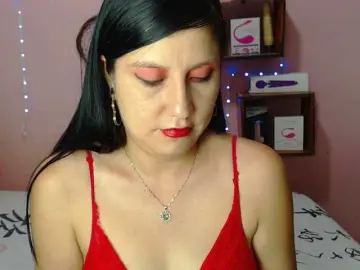 Sexy-annie  live sex cam