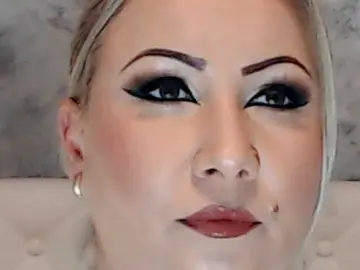 ClaudieTaylon  live sex cam