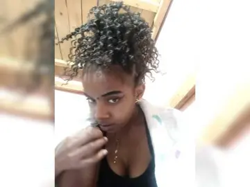 Elinah1  live sex cam