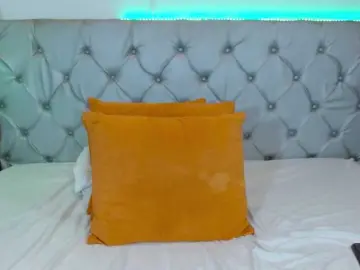 IvorySelene  live sex cam